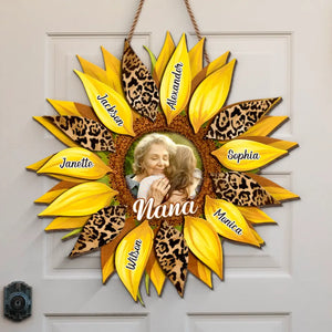 Photo personnalisée : les fleurs sont apaisantes à regarder – Panneau en bois personnalisé pour la décoration de la maison – Cadeau de pendaison de crémaillère pour maman et grand-mère