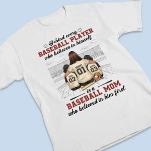Maman de baseball - T-shirt, sweat à capuche et sweat-shirt unisexe personnalisé pour la famille - Cadeau pour maman, passionnée de sport, joueuse