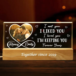 Photo personnalisée « L'amour triomphe de tout » – Veilleuse LED 3D en acrylique avec lettres personnalisées pour couple – Cadeau pour mari et femme, anniversaire
