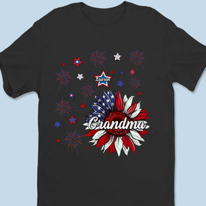 Shine Bright In The Sky - T-shirt unisexe personnalisé pour la famille, sweat à capuche, sweat-shirt - 4 juillet, cadeau pour maman, grand-mère