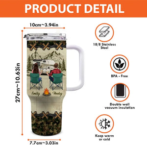 Ensemble, nous atteignons nos objectifs de camping ! Gobelet personnalisé en acier inoxydable de 1 134 ml avec poignée ! Cadeau idéal pour les amoureux du camping.