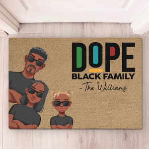 Tapis décoratif personnalisé Dope Black Family - Décoration d'intérieur personnalisée - Cadeau de pendaison de crémaillère pour les membres de la famille
