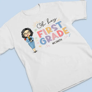 Chaque niveau scolaire est une nouvelle aventure d'apprentissage - T-shirt, sweat à capuche et sweat-shirt unisexe personnalisé pour enseignant - Cadeau pour enseignant