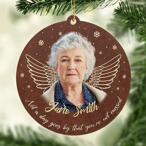 Photo personnalisée « Tu es toujours dans mon cœur » – Ornement en cuir personnalisé commémoratif – Cadeau de Noël, cadeau de condoléances pour les membres de la famille