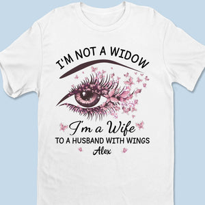 Je suis l'épouse d'un mari ailé - T-shirt unisexe personnalisé commémoratif, t-shirt premium, sweat à capuche - Cadeau de condoléances pour les membres de la famille
