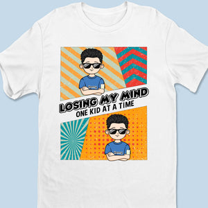 Gérer le chaos, un enfant à la fois - T-shirt unisexe personnalisé pour la famille, t-shirt premium, sweat à capuche - Fête des pères, cadeau pour papa, grand-père