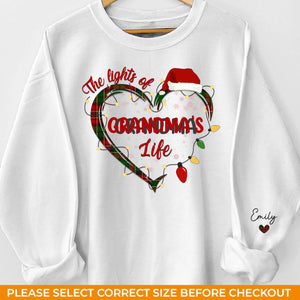 Les lumières de la vie de grand-mère - Sweat-shirt unisexe personnalisé avec motif sur la manche - Cadeau de Noël pour maman et grand-mère