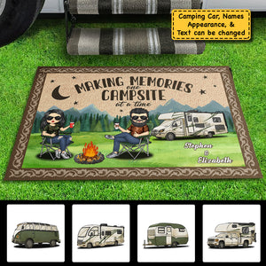 La vie est meilleure au camping - Tapis décoratif personnalisé - Cadeau pour les amateurs de camping