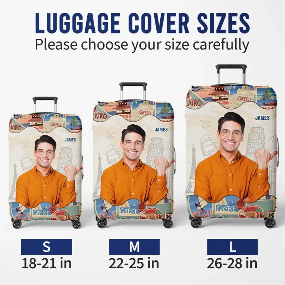 Housse de bagage personnalisée avec photo « Un homme adore voyager » - Cadeau de vacances, cadeau pour les amoureux du voyage d'aventure