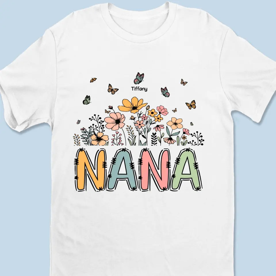 Une famille solidaire est ce qui construit un foyer - T-shirt, sweat à capuche, sweat-shirt unisexe personnalisé pour la famille - Cadeau pour la fête des mères, pour maman, grand-mère