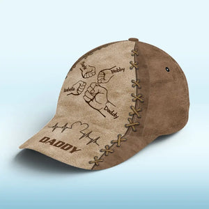 La valeur d'un père aimant n'a pas de prix - Casquette personnalisée pour la famille, casquette classique à imprimé intégral - Fête des pères, cadeau pour papa, grand-père