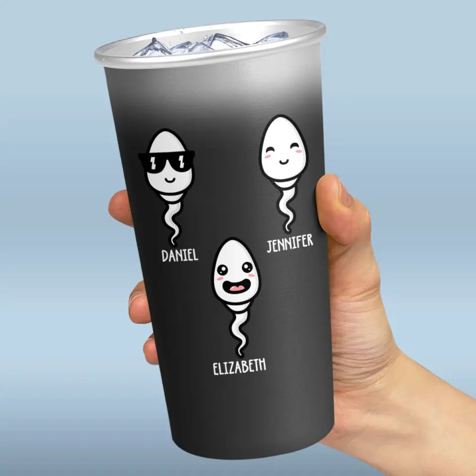 Les enfants voient la magie parce qu'ils la recherchent - Tasse personnalisée en aluminium à couleur changeante - Fête des pères, cadeau pour papa