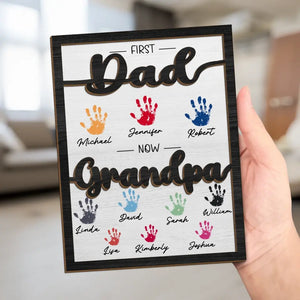 Premier papa, maintenant grand-père - Plaque en bois personnalisée à 2 couches avec support pour la famille - Cadeau pour la fête des pères, papa et grand-père