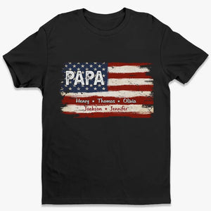T-shirt et sweat à capuche unisexe personnalisé avec drapeau américain – Cadeaux d'anniversaire personnalisés pour papa et grand-père pour le 4 juillet – Toujours fier d'être américain