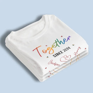 L'amour est éternel - T-shirt, sweat à capuche et sweat-shirt unisexe personnalisé pour couple - Cadeau pour mari et femme, anniversaire, LGBTQ+