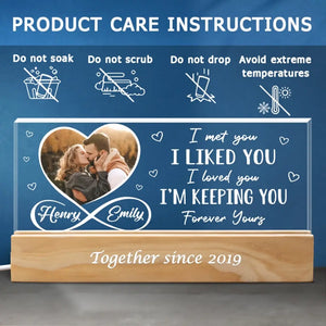 Photo personnalisée « L'amour triomphe de tout » – Veilleuse LED 3D en acrylique avec lettres personnalisées pour couple – Cadeau pour mari et femme, anniversaire