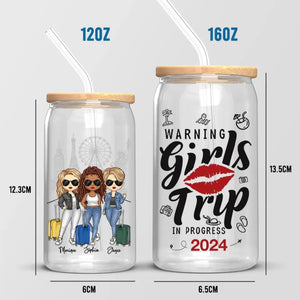 Attention ! Voyage entre filles en cours ! Tasse en verre personnalisée, tasse à café glacé ! Cadeau de vacances d'été pour meilleures amies, meilleures amies, sœurs