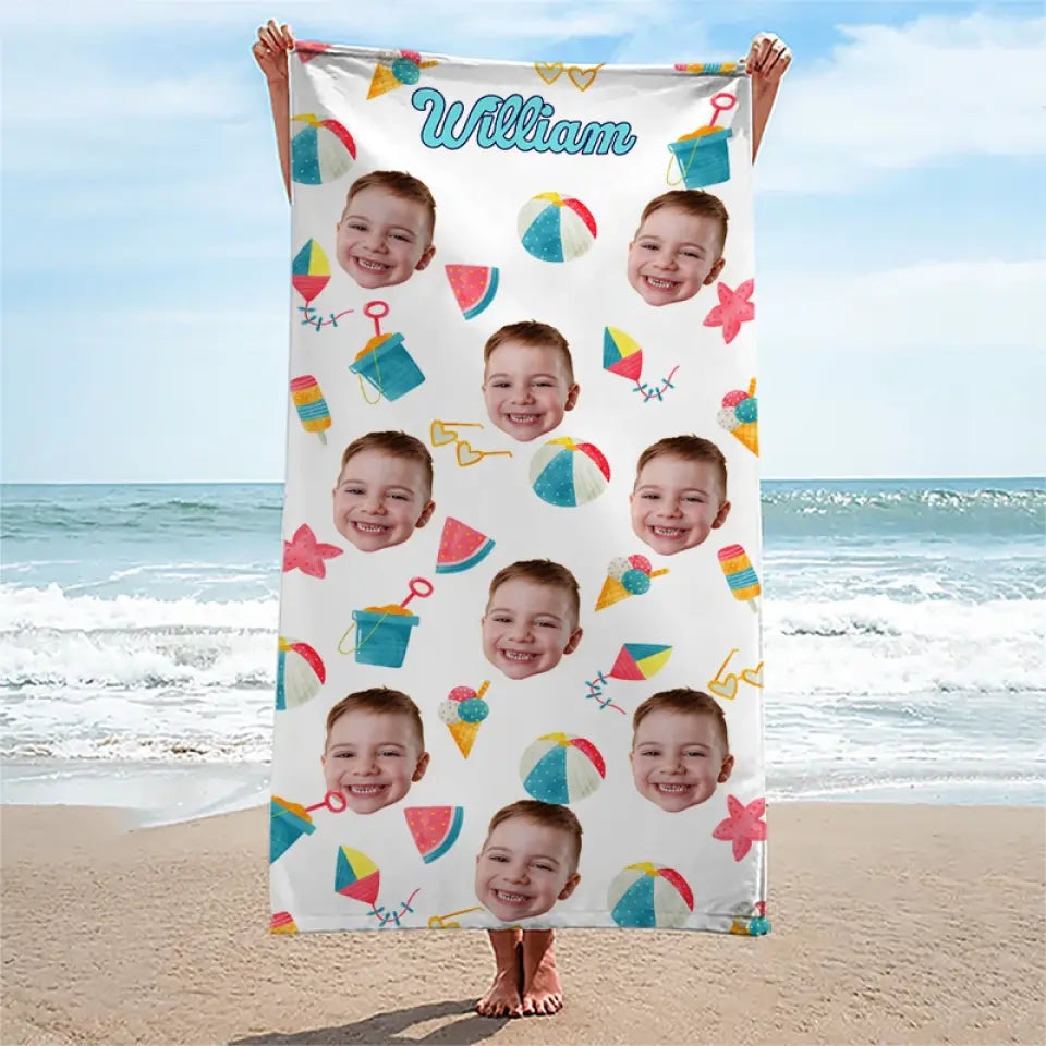 Serviette de plage personnalisée pour famille : un cadeau de vacances d'été inoubliable !