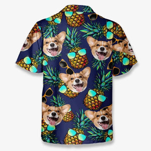T-shirt hawaïen unisexe personnalisé avec photo tropicale « Tropic Like It's Hot » pour chien et chat - Cadeau idéal pour les vacances d'été, les propriétaires d'animaux et les amoureux des animaux.