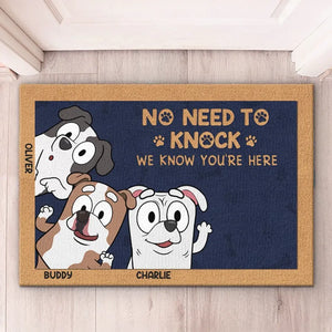 Bienvenue, nous savons que vous êtes là - Tapis décoratif personnalisé pour chien - Cadeau de pendaison de crémaillère pour les propriétaires d'animaux et les amoureux des animaux