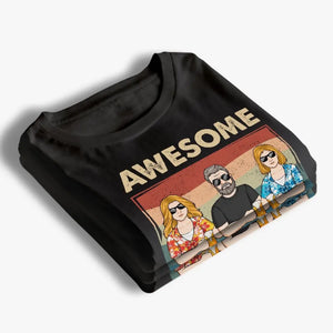 Une fille est un cadeau d'amour - T-shirt, sweat à capuche et sweat-shirt unisexe personnalisé pour la famille - Cadeau pour papa