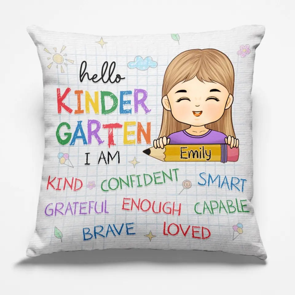 Bonjour, je suis à la maternelle ! Coussin personnalisé pour enfant ! Cadeau pour la rentrée scolaire