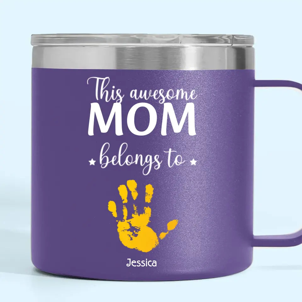 Ces mains tiennent votre cœur pour toujours - Gobelet personnalisé en acier inoxydable de 14 oz avec poignée - Cadeau pour maman, grand-mère