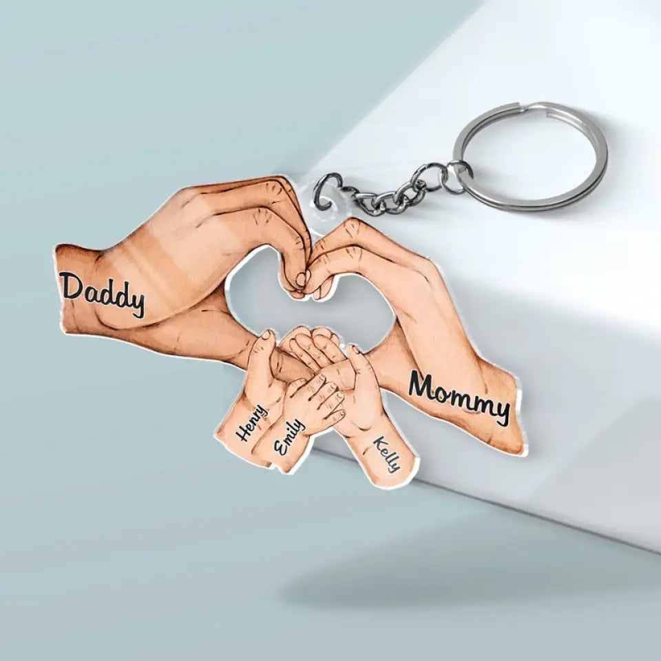 Un petit monde créé par l'amour - Porte-clés personnalisé en acrylique de forme personnalisée pour la famille - Cadeau pour les membres de la famille