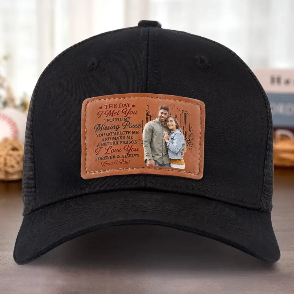 Photo personnalisée « J'ai trouvé la pièce manquante quand je t'ai rencontré » - Chapeau en cuir personnalisé pour couple - Cadeau pour mari et femme, anniversaire