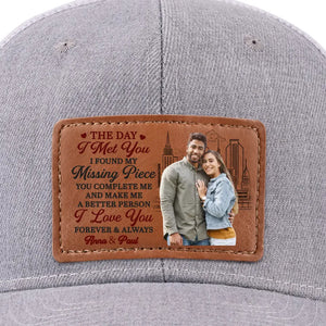 Photo personnalisée « J'ai trouvé la pièce manquante quand je t'ai rencontré » - Chapeau en cuir personnalisé pour couple - Cadeau pour mari et femme, anniversaire