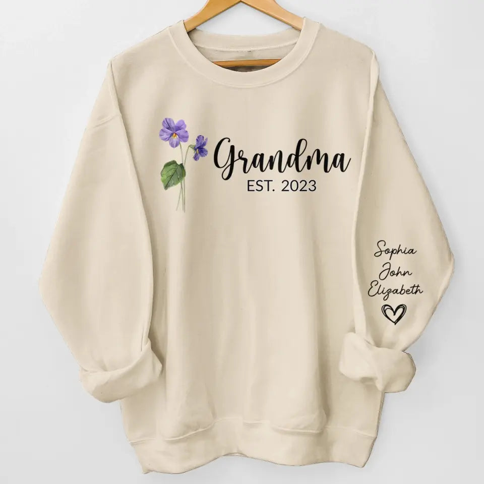Grand-mère plante les graines de l'amour qui fleurissent pour toujours - Sweat-shirt unisexe personnalisé avec motif sur la manche - Cadeau pour maman et grand-mère