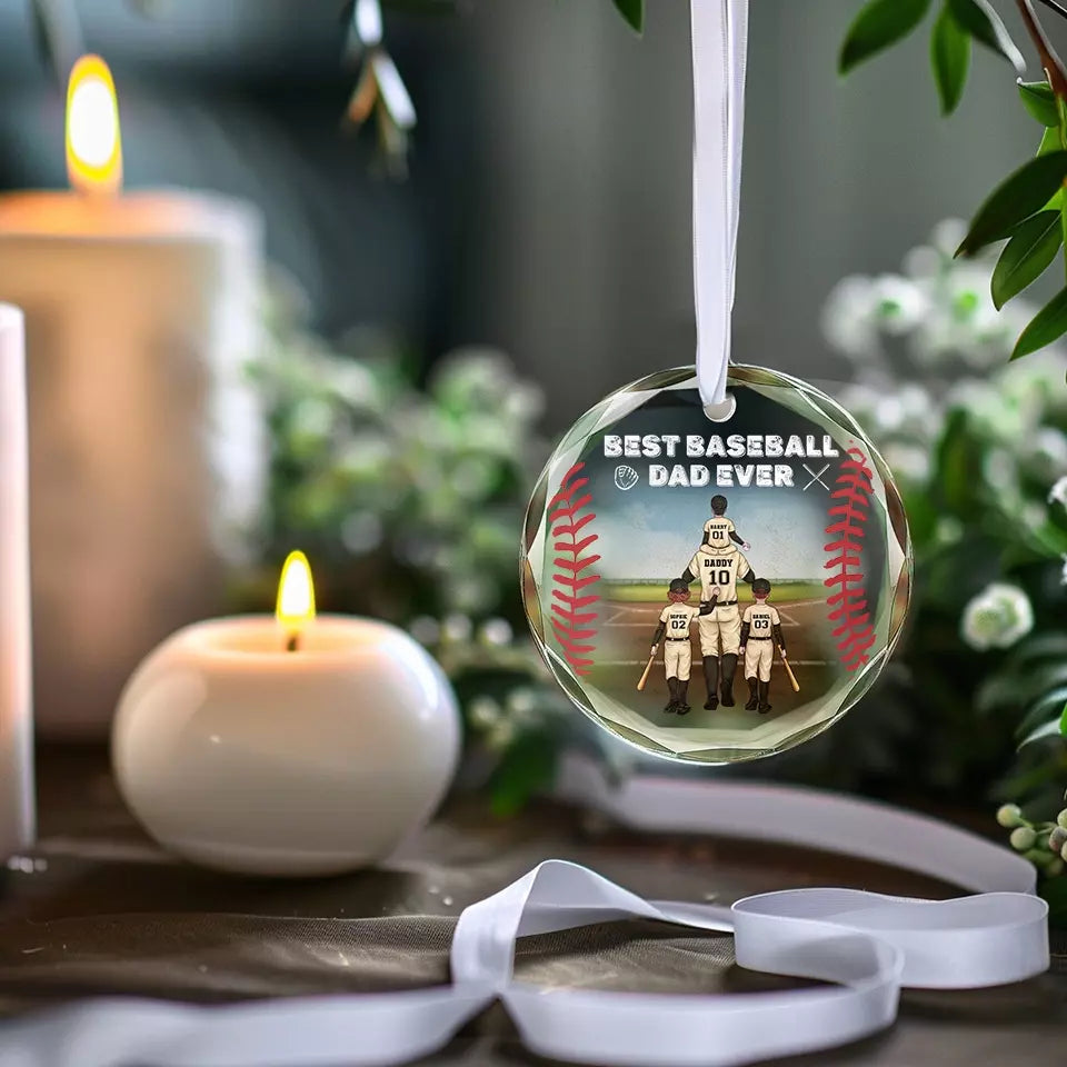 Meilleur papa de baseball de tous les temps - Décoration de Noël en verre personnalisée pour la famille - Cadeau pour les membres de la famille, les amateurs de sport et les joueurs de sport