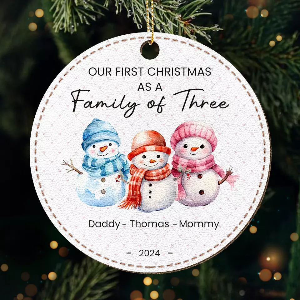 La famille s'agrandit avec l'arrivée d'un nouveau-né - Décoration de Noël personnalisée en cuir - Cadeau pour les membres de la famille, les bébés et les nouveau-nés