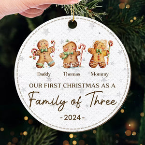 Notre famille s'est agrandie de soixante centimètres - Décoration familiale personnalisée en cuir - Cadeau de Noël pour les membres de la famille, les bébés et les nouveau-nés