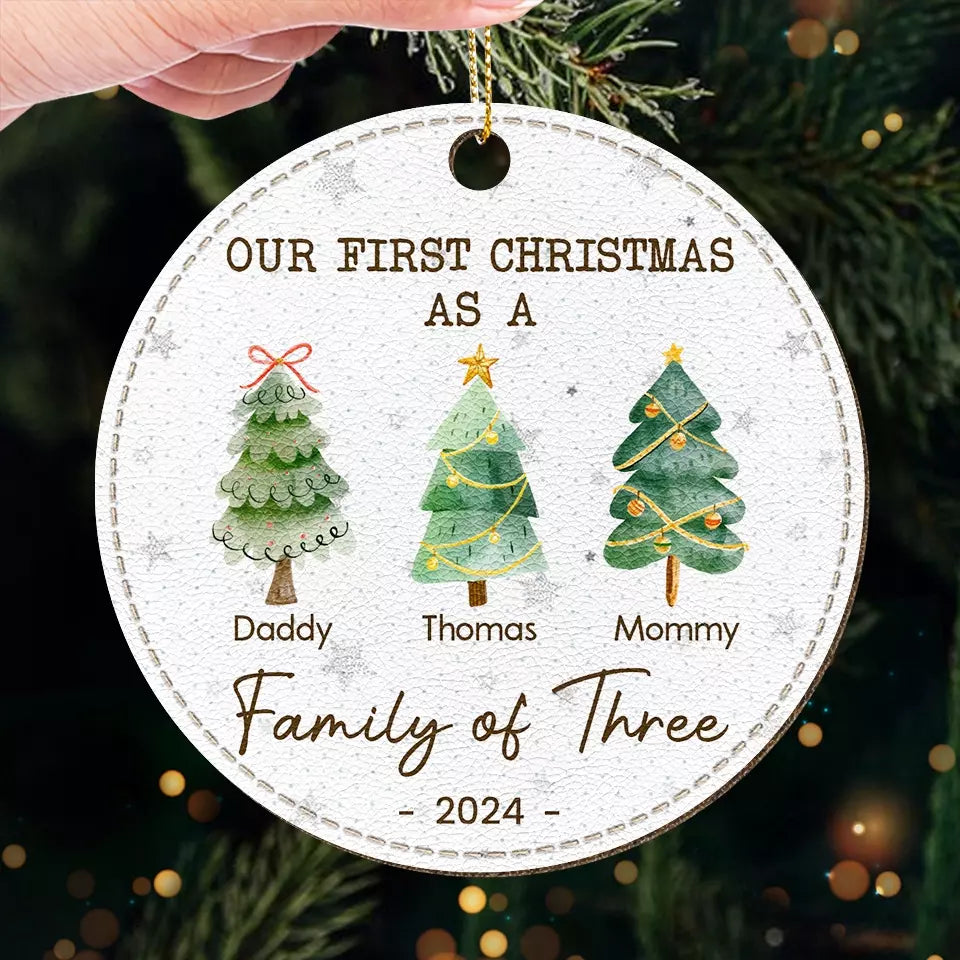 Une famille qui rit ensemble, reste ensemble - Décoration familiale personnalisée en cuir - Cadeau de Noël pour les membres de la famille, les bébés et les nouveau-nés