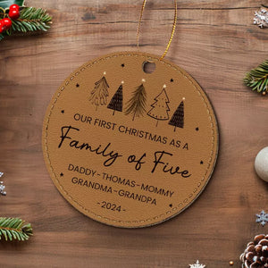 Nous savons pourquoi ce Noël est si spécial - Décoration de Noël personnalisée en cuir pour la famille - Cadeau de Noël pour les membres de la famille, les bébés, les nouveau-nés