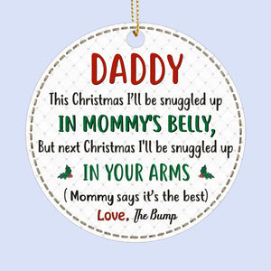 Ce Noël, je serai blotti dans le ventre de maman - Ornement en cuir personnalisé pour la famille - Cadeau de Noël pour les membres de la famille, les bébés, les nouveau-nés