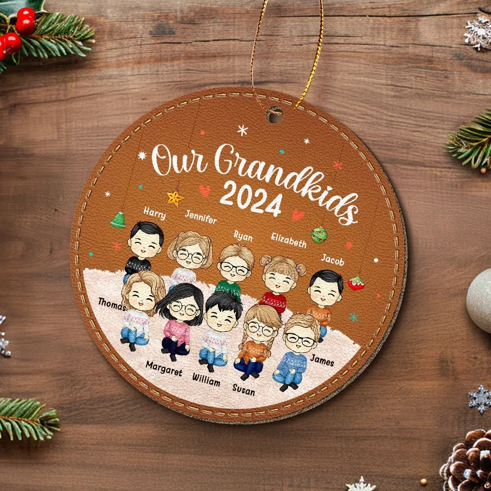 Nos petits-enfants - Ornement en cuir personnalisé pour la famille - Cadeau de Noël pour grand-mère