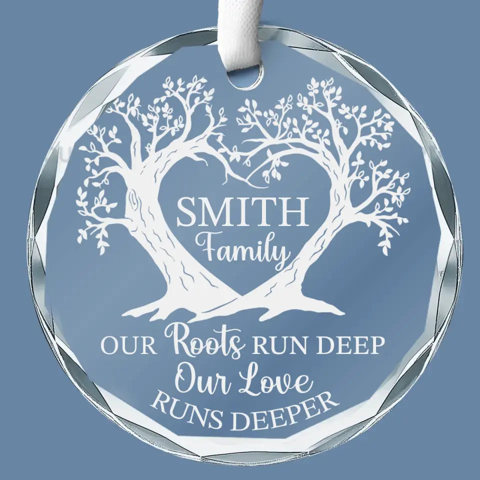 La famille vous donne les racines pour rester debout et fort - Ornement en verre personnalisé en forme de cercle familial - Cadeau de Noël pour les membres de la famille