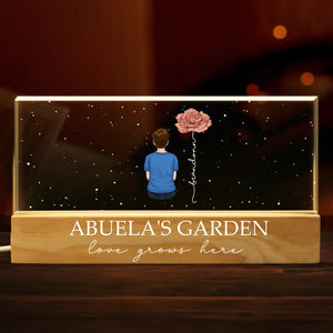 Un jardin d'amour pousse dans le cœur d'une grand-mère - Veilleuse LED 3D personnalisée en acrylique avec lettres - Cadeau pour maman et grand-mère
