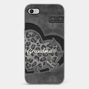 L'amour de grand-mère est l'endroit le plus chaleureux où vivre - Coque de téléphone transparente personnalisée pour famille - Cadeau pour maman et grand-mère
