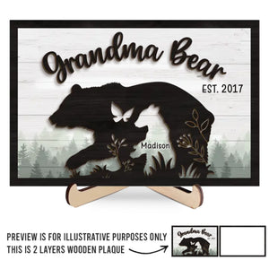 Une maman ourse aime avec feu et force - Plaque en bois personnalisée à 2 couches avec support - Cadeau pour maman, grand-mère
