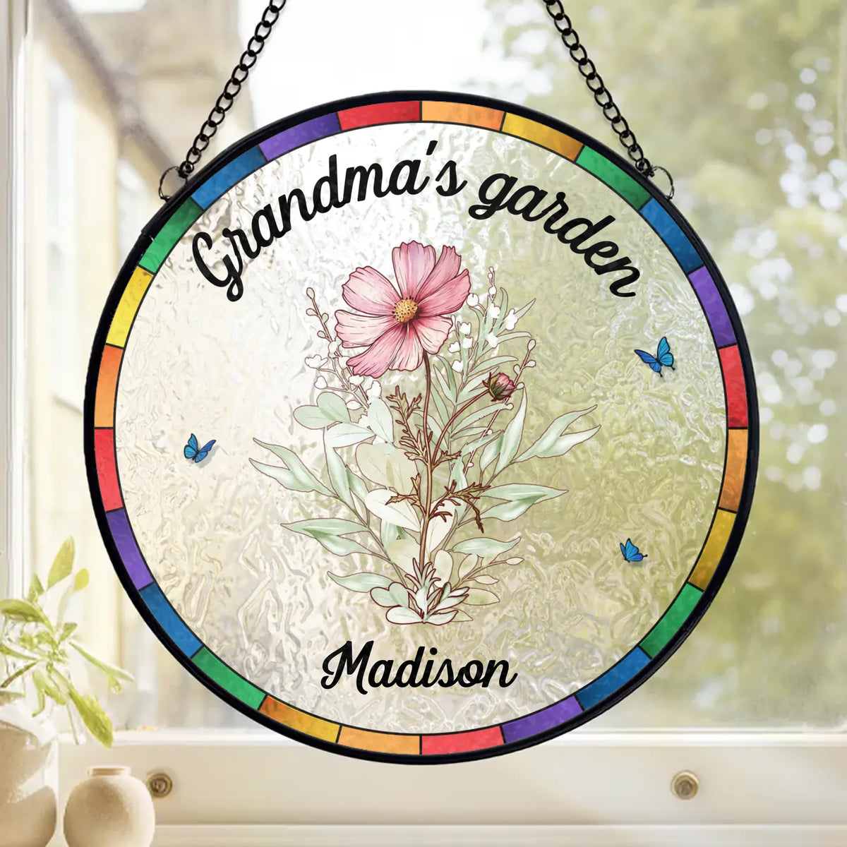 L'amour grandit, une fleur à la fois - Attrape-soleil personnalisé pour vitrail familial - Cadeau pour la fête des mères, maman, grand-mère