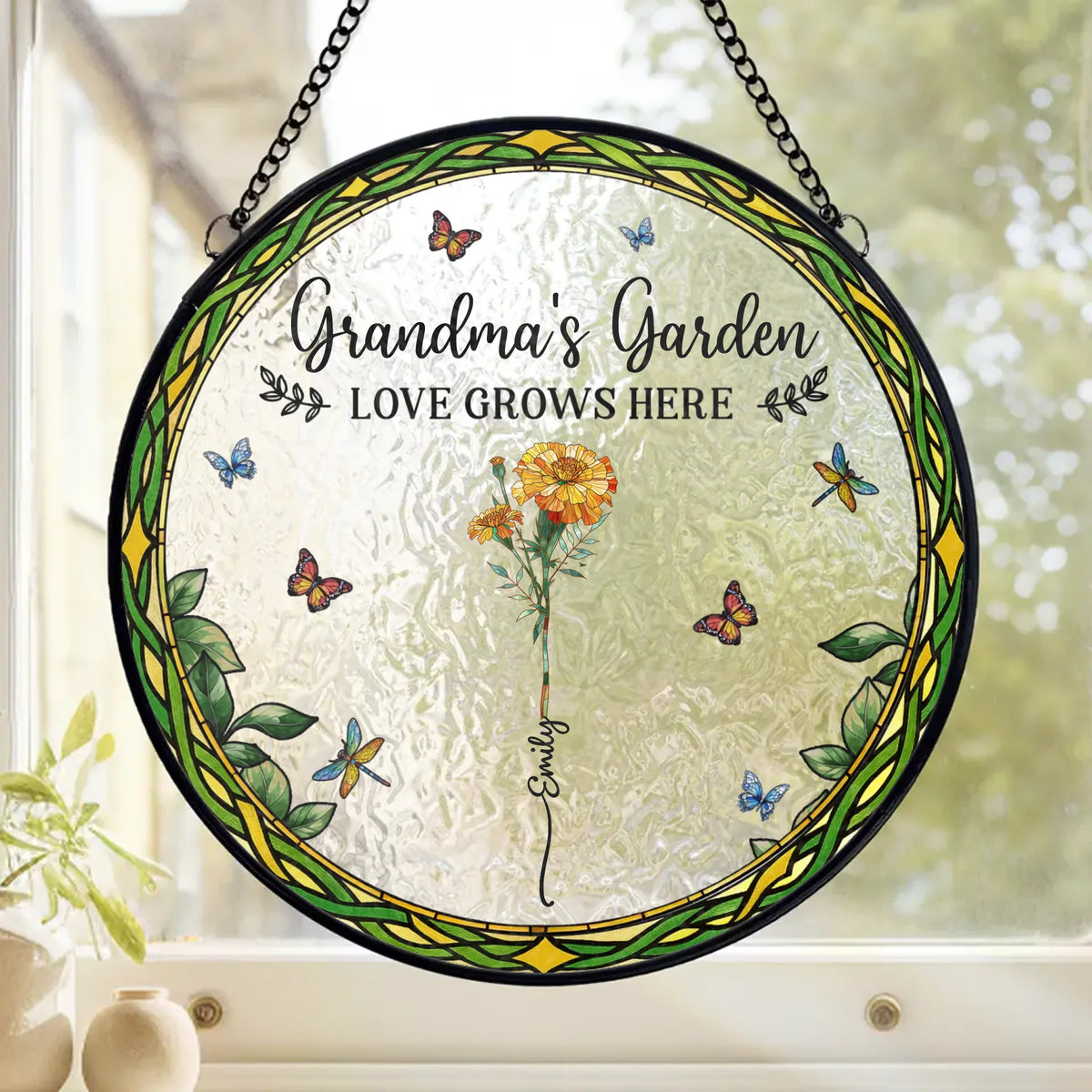 Des pétales murmurent sa gentillesse - Attrape-soleil personnalisé à suspendre sur un vitrail familial - Cadeau pour maman, grand-mère, fête des mères