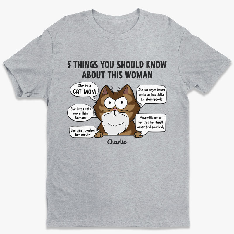 Ne plaisante pas avec elle ou ses chats - T-shirt unisexe personnalisé, sweat à capuche, sweat-shirt - Cadeau pour les propriétaires d'animaux et les amoureux des animaux