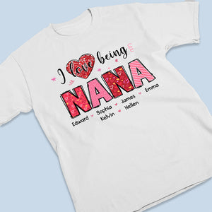 J'aime être maman - T-shirt, sweat à capuche, sweat-shirt unisexe personnalisé pour la famille - Cadeau pour maman, grand-mère