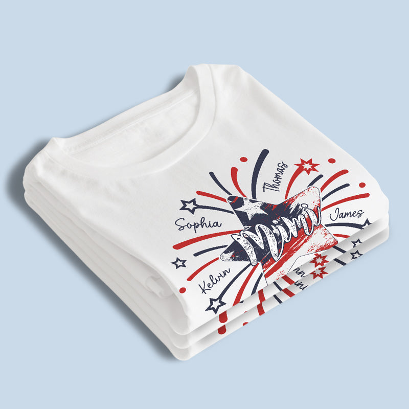 Joyeux 4 juillet à notre Mimi - T-shirt, sweat à capuche, sweat-shirt unisexe personnalisé pour la famille - 4 juillet, cadeau d'anniversaire pour grand-mère