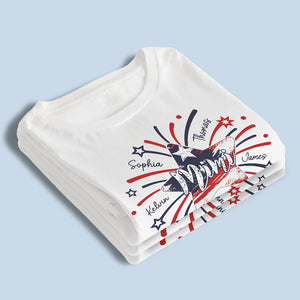 Joyeux 4 juillet à notre Mimi - T-shirt, sweat à capuche, sweat-shirt unisexe personnalisé pour la famille - 4 juillet, cadeau d'anniversaire pour grand-mère