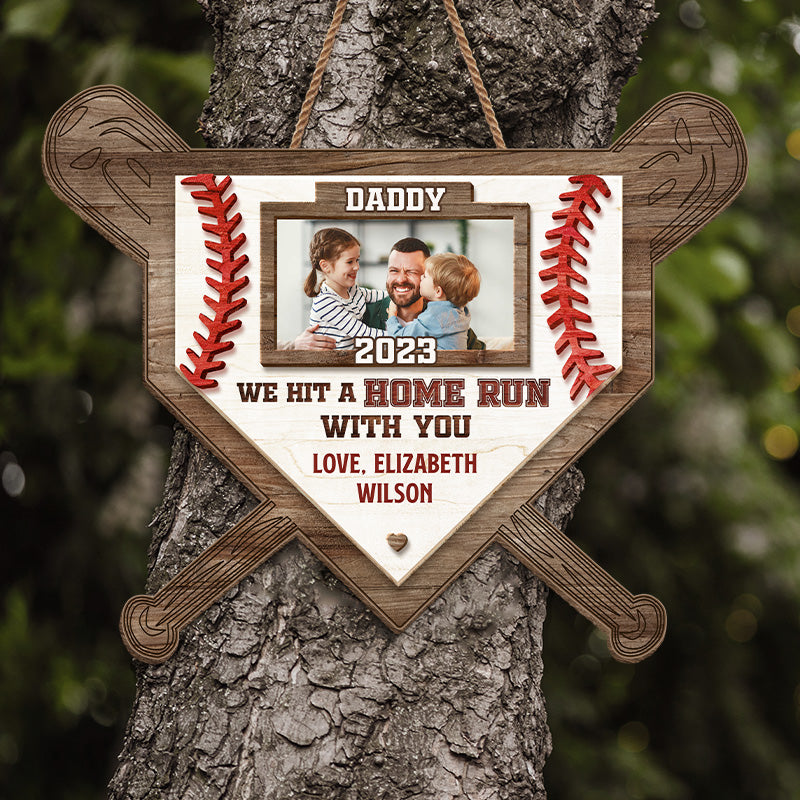 Photo personnalisée « Nous avons frappé un coup de circuit avec vous » - Panneau en bois personnalisé pour décoration d'intérieur familiale - Cadeau de pendaison de crémaillère pour papa et grand-père