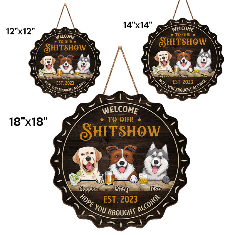 Humain, n'oubliez pas de nous apporter de l'alcool - Panneau en bois personnalisé pour chien et chat - Cadeau de pendaison de crémaillère pour propriétaires et amoureux des animaux